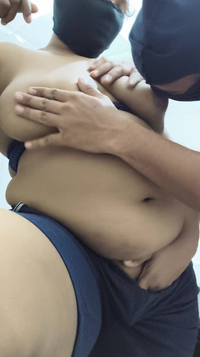 Angel couple: ลูกเลี้ยงสาวของกูบอกว่าในห้องน้ํา กูทําถูกแล้ว