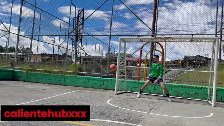 Calientehubxxx: Mundial Special - Colombia Mexico Part 1