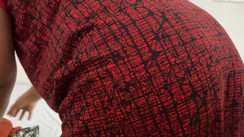 Mallu_Malappuram: Soțul Mallu seduce și o fute pe soție