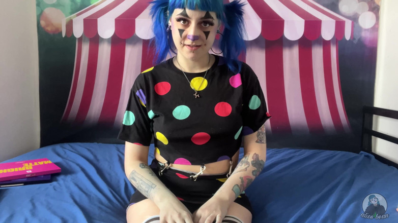 Alice Bean: Umiliazione femminile