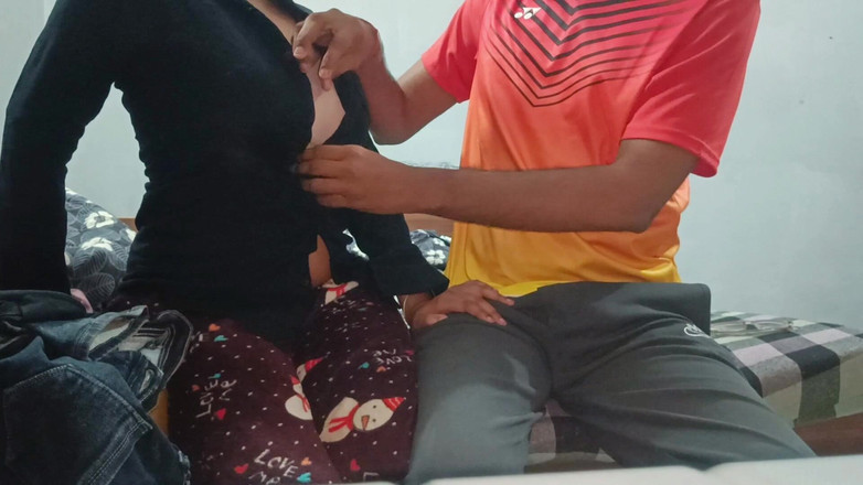 Hotty_ragini: Pasar Gayi ke Jija Ji Ne Mujhe Chod Kar Meri...