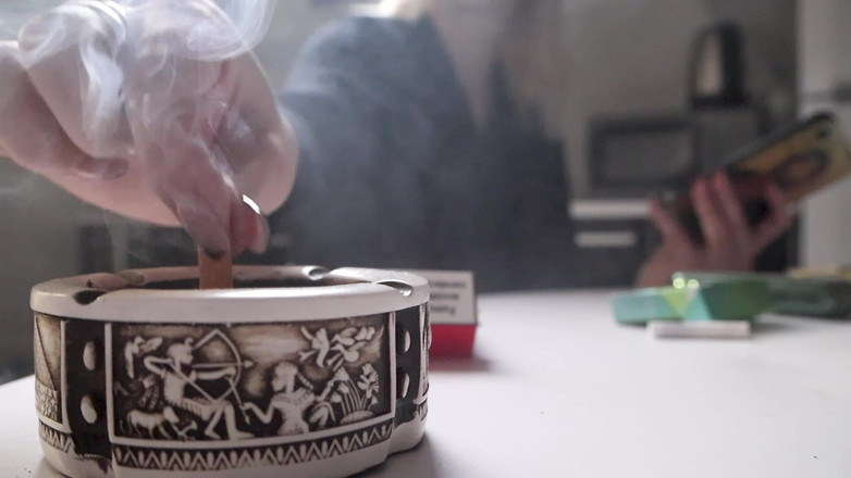 MertyXXX: Sono Tornato a Casa Perché Avevo Dimenticato Le Sigarette