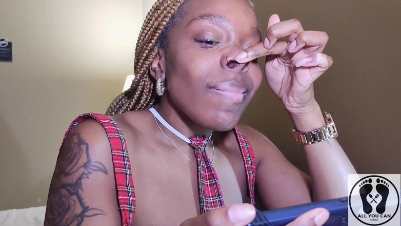 All You Can Fetish: Fetish Ebony Bug Nose Picking Nostrils Snots Lick Them