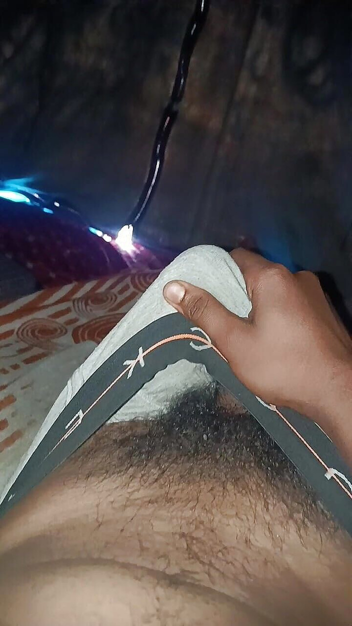 Bigfunn: 今夜、私は義理の妹のオマンコに私の黒い太いチンポを挿入し、朝まで彼女をファックし続けました