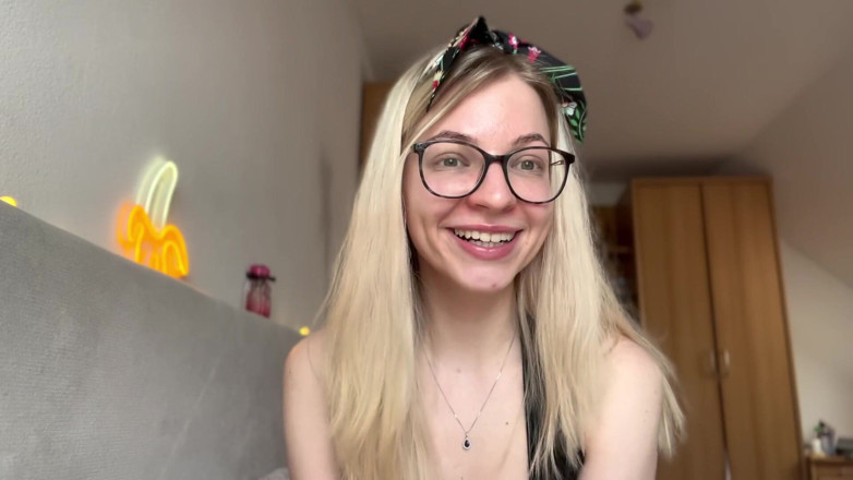 Goddess_Bella_Rae: Comment le traiter comme un objet - femdom