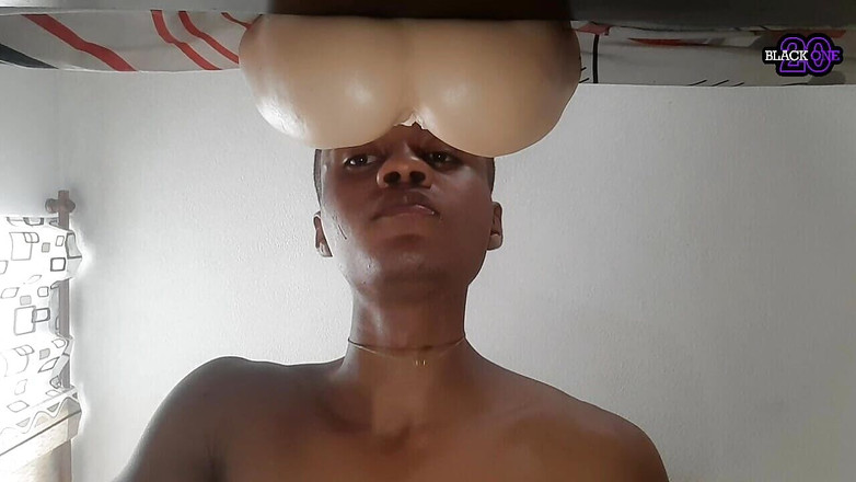 Black-2001: Por alguma chance você não quer ter oral e depois...