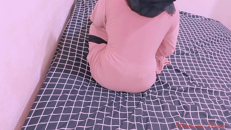 Wulan indah: Liefdesmassage blijkt zo te zijn, je moet je kleren uittrekken...