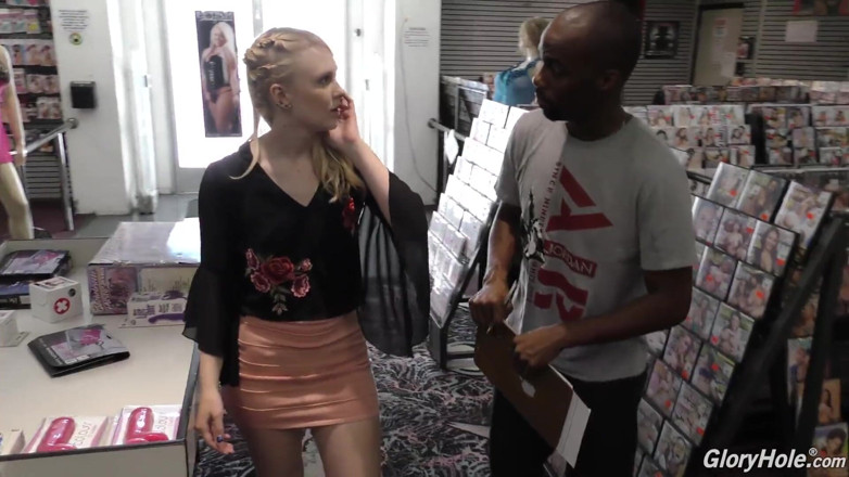 Gloryhole: Lily Rader interracial - gloryhole