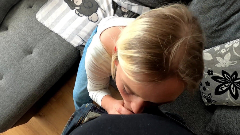 German Fuck Girls: C’est Ce Que Vous Attendiez! C’est La Première Fois Que...