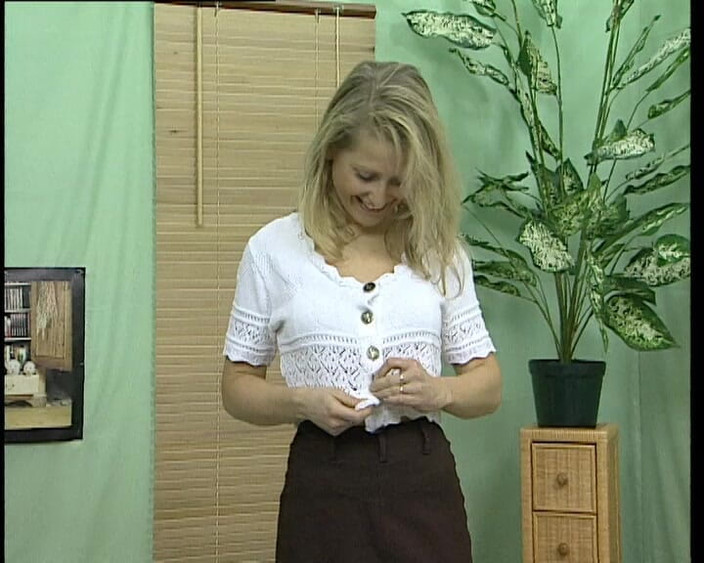 YOUR FIRST PORN: Antje - corpul perfect al unei doamne mature