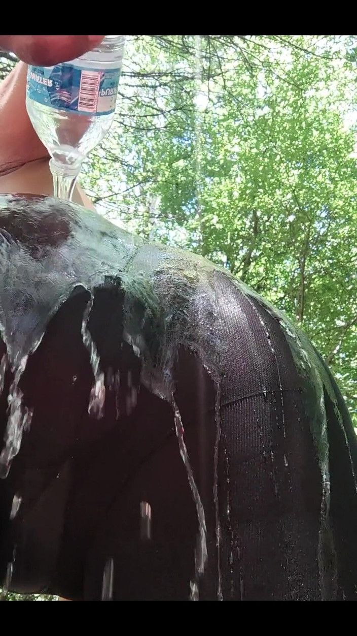 KNKY Bee: Now to Dry off