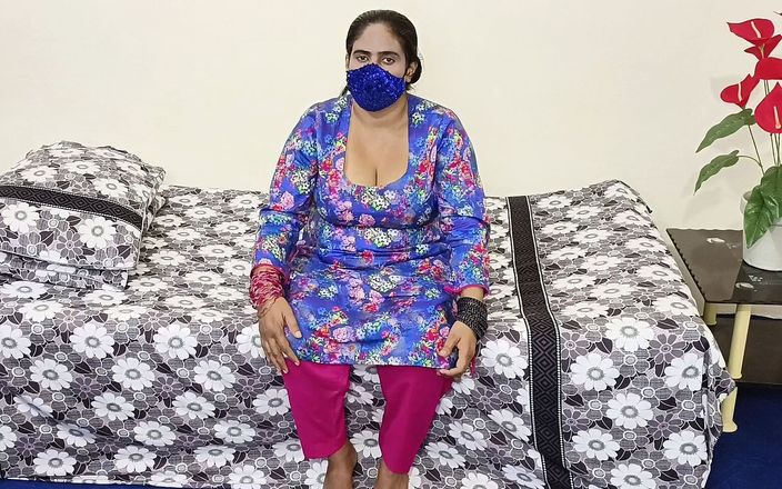 Raju Indian porn: Une tatie desi pakistanaise aux seins énormes se masturbe avec un...