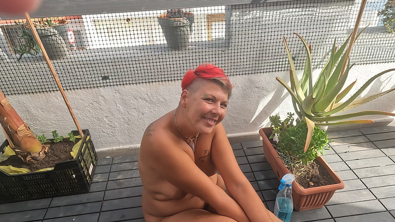 bekycarril: Beky想要喝另一杯精液和小便饮料