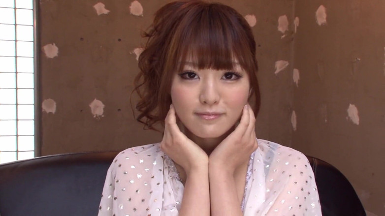 Japanese Cheats: Bitch enjoys vibrators in pussy then gets fucked by two...