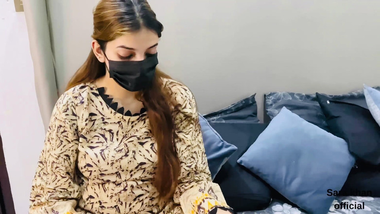 Sarakhan: Зрадлива мачуха трахає свого пасинка після того, як він знає правду (хінді аудіо)