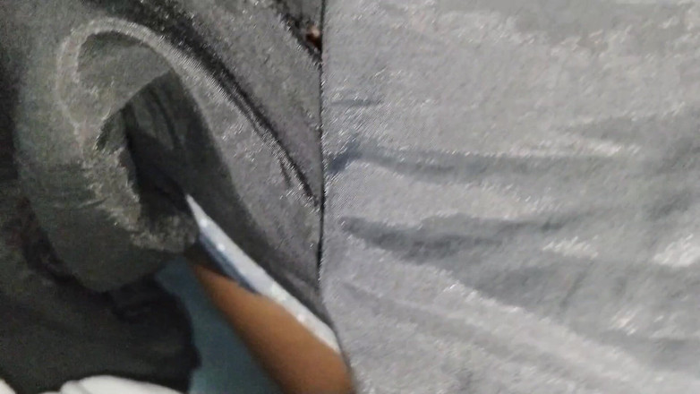 Mannirkuok: De dokter lesbeerde de dorst van de patiënt.