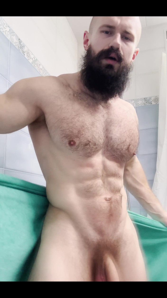 Mister Stone: O kadar ateşliyim ki duş bile ıslanıyor