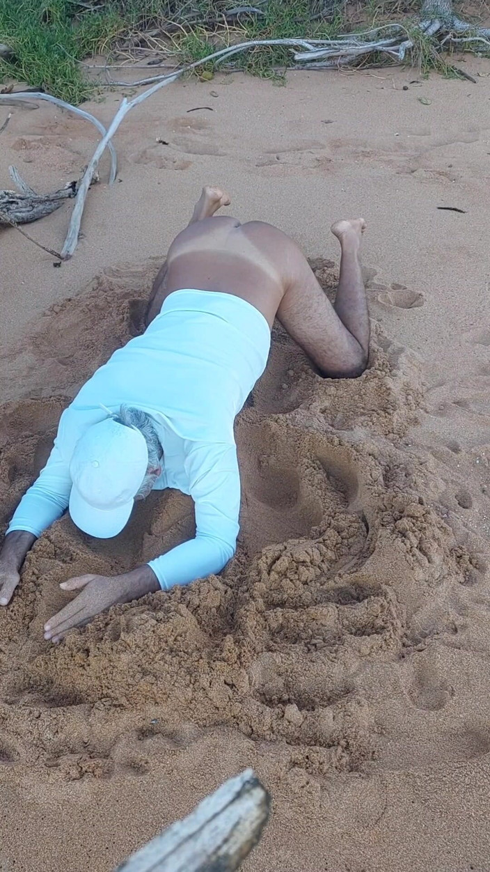 Ladysilvas: Ladysilva on the Beach My Hot Tanned Ass