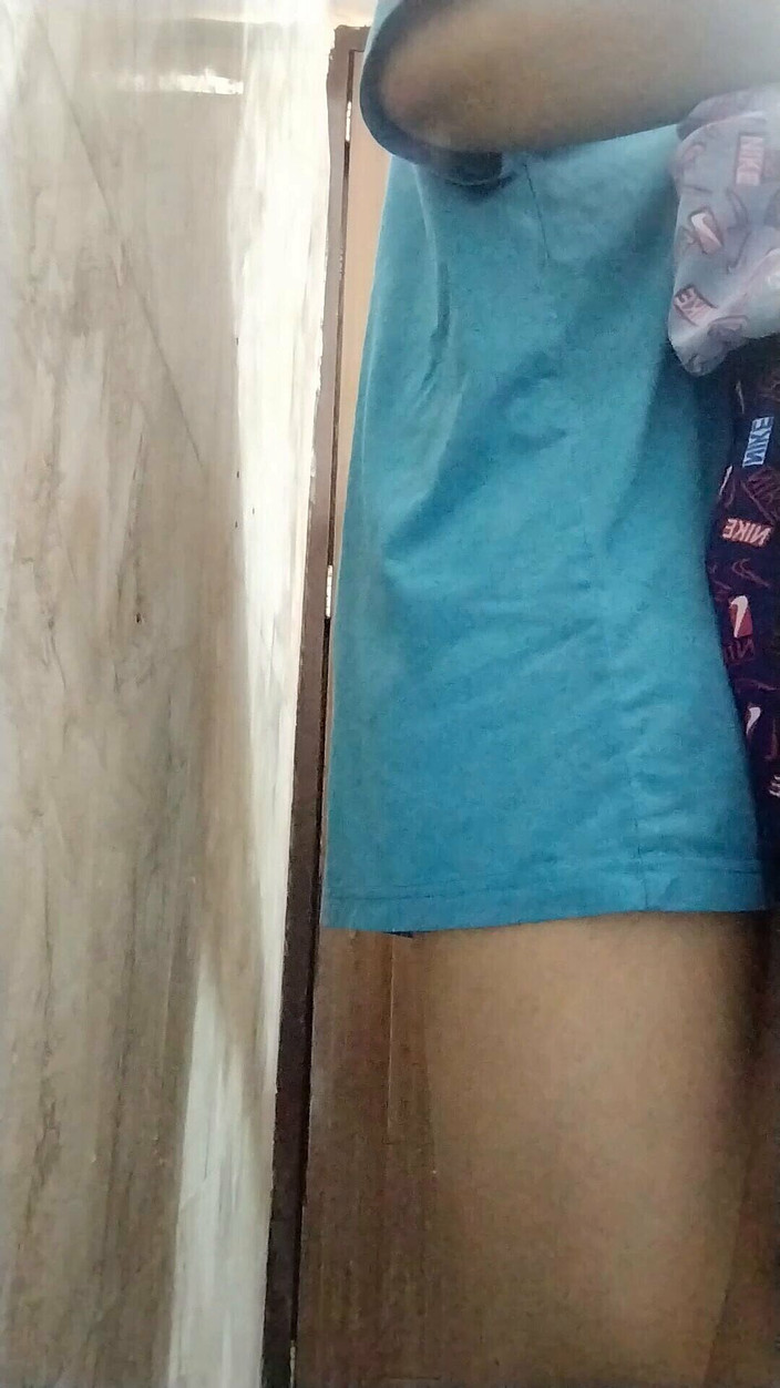 Riyathakur: Тугая киска индийской студентки дези