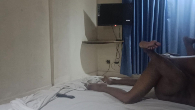 Kaira sweetie: Hintli kız geceleri sikişirken tatlı sesler çıkarıyor