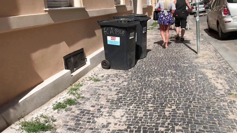 Leon Lambert Girls Twerk Parties CFNM: フィットネスと温泉金髪みだら