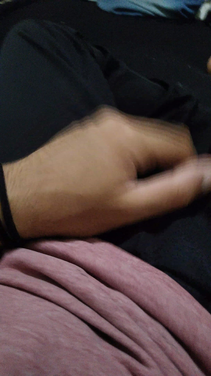 AlexAlejandro13: Prowokujące dotykanie