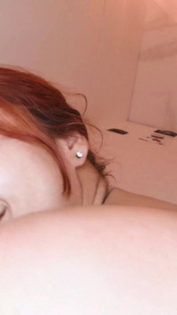 Verleiding in het bad en anale seks in bed