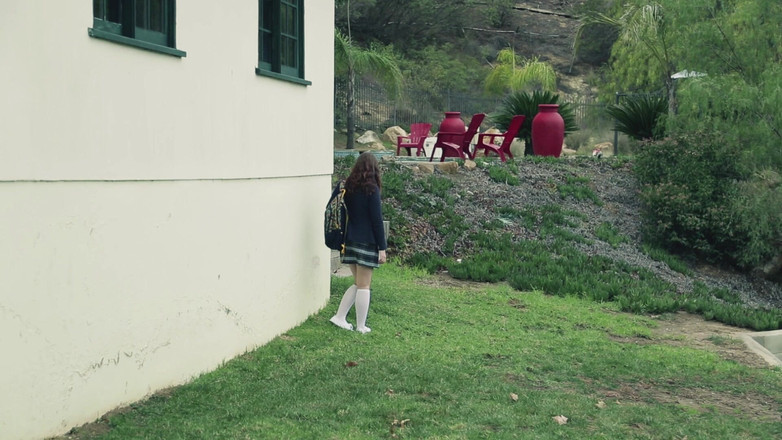 Sweet Sinner: Rivalitet styvsystrar scen 1