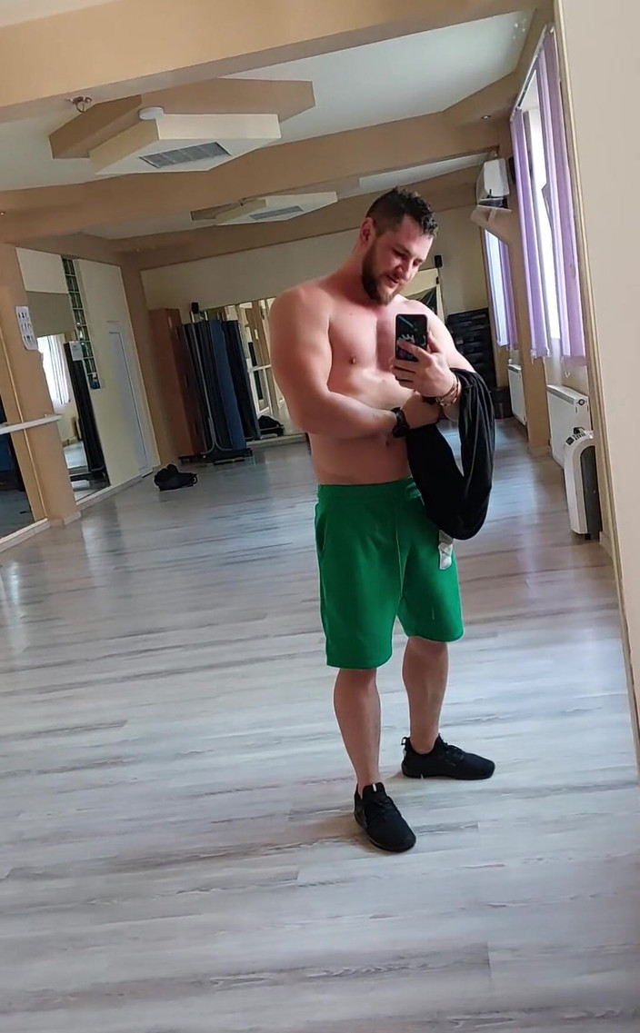 Michael Ragnar: Tělocvična Klip kulturista a osobní trenér