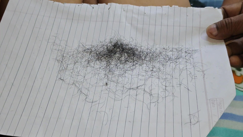 Meenu raj: La figa rimuove i capelli del fidanzato