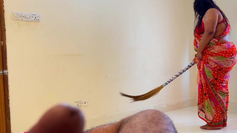 Aria Mia: Hardcor šukání Desi Služky! -Drsné