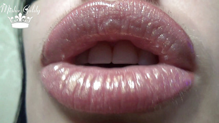 Goddess Misha Goldy: リップグロスフェチ&崇拝