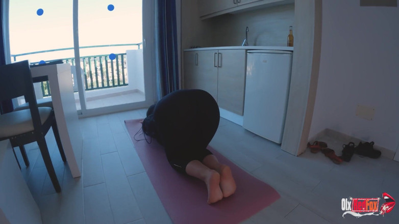 OlxRedFox: Started jerking off on his stepdaughter's ass and got a...