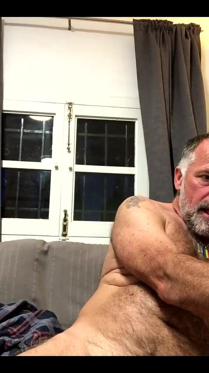 Daddybearvlc: Streaming dimulai 02/04/2024