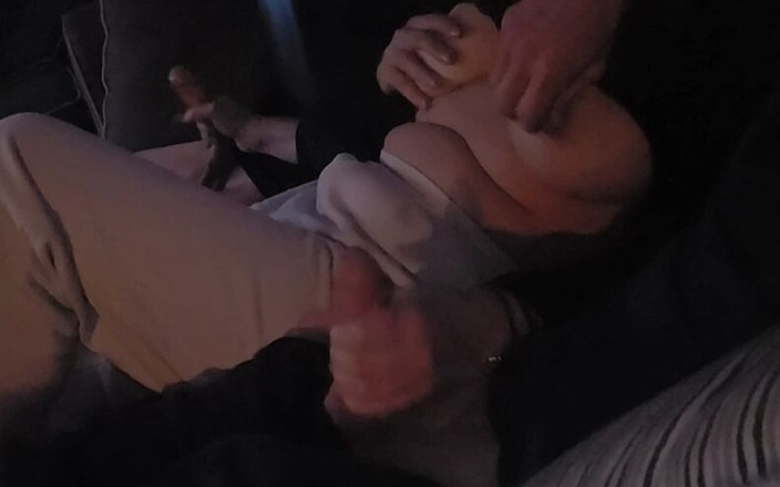 Ladyandme: Cycata milf pokryta spermą