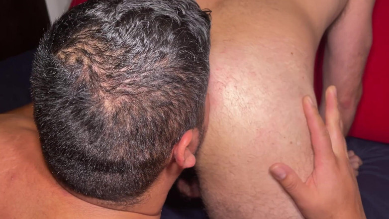PigPervert: Beni sert bir kaltak gibi seviyor