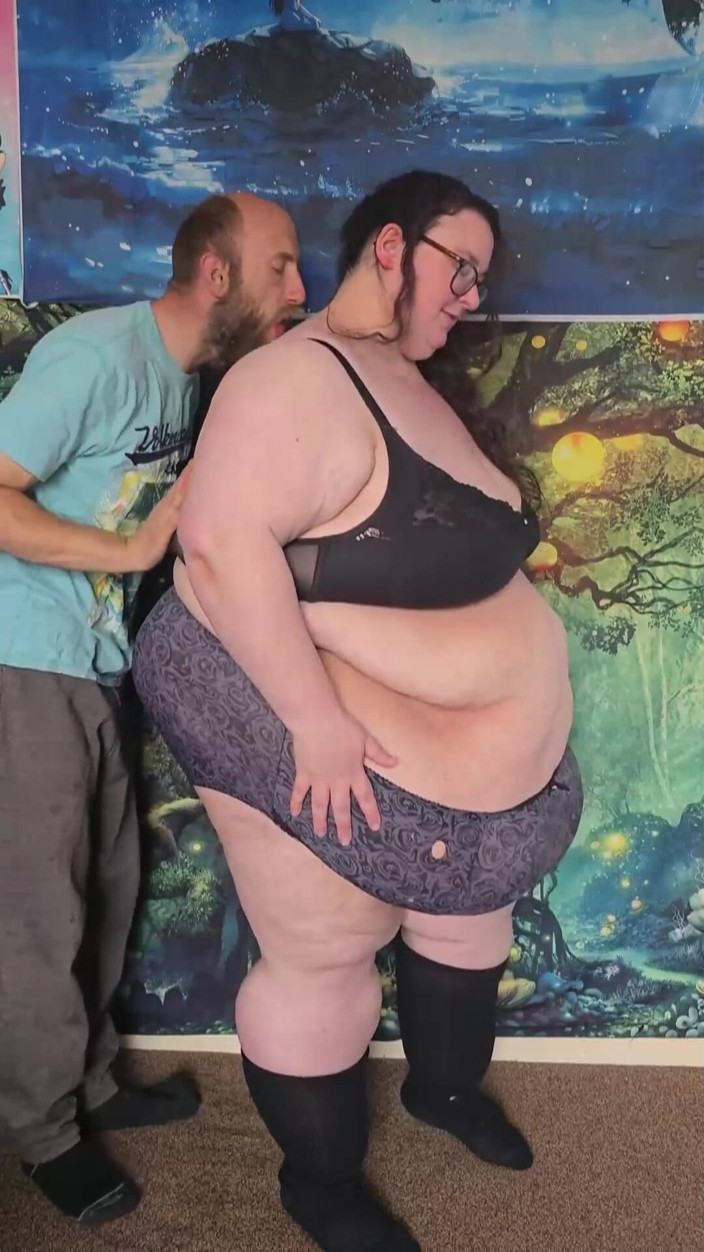 SSBBW Hunter: SSBBW Stripped Down to Underwear Part 1