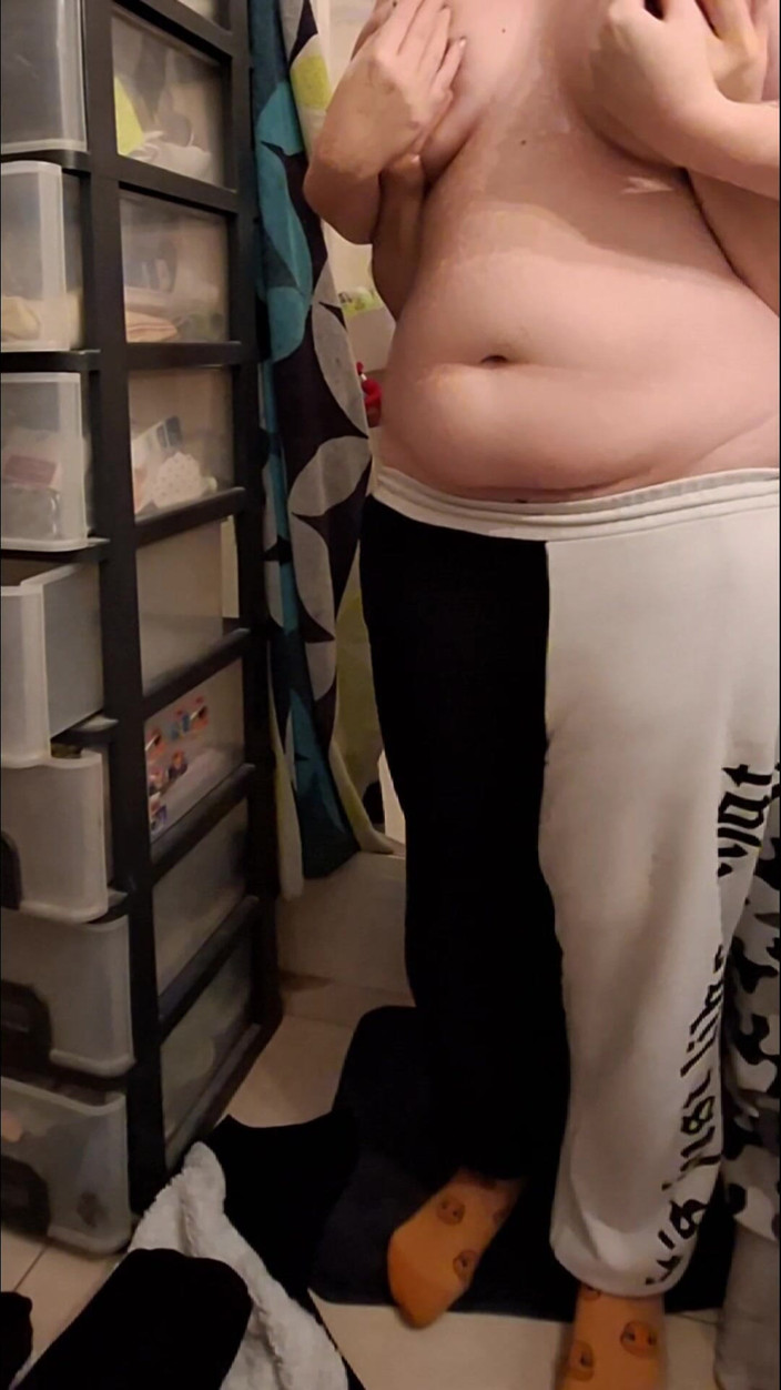 Hersecretlover: Velká Prsa Kneaded V Koupelně - Sprcha Sex