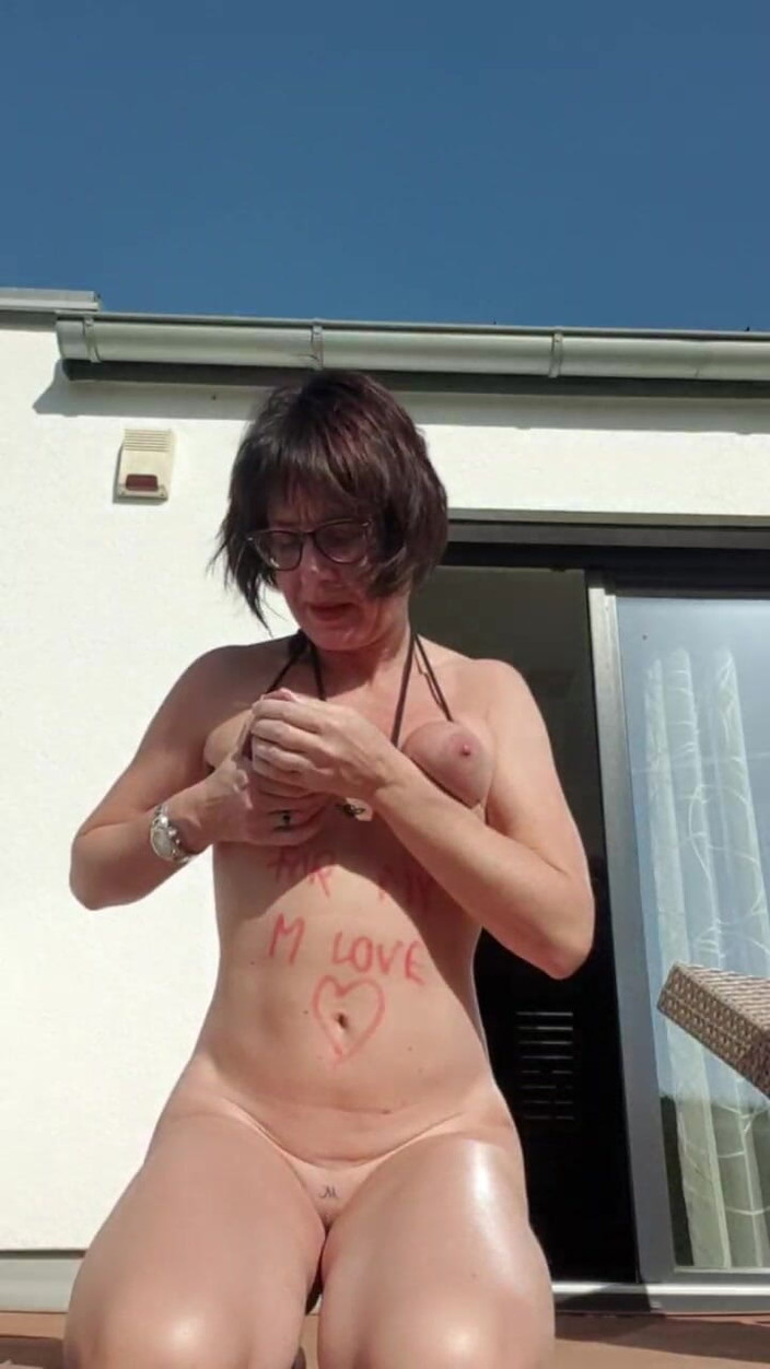 JulieEroticDress: Poids sur les lèvres pour l’extension