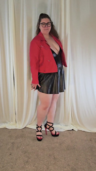 Tall BBW Tempting in Leather Try on Haul