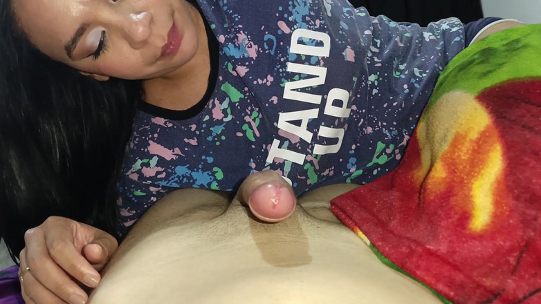 Artemisa74: 美しい義母は私のチンポをしゃぶるために夫が去るのを待っています