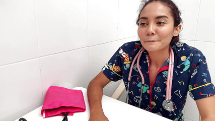 MelaniRincon: Aku nyepong kontol klienku pakai disfungsi ereksi