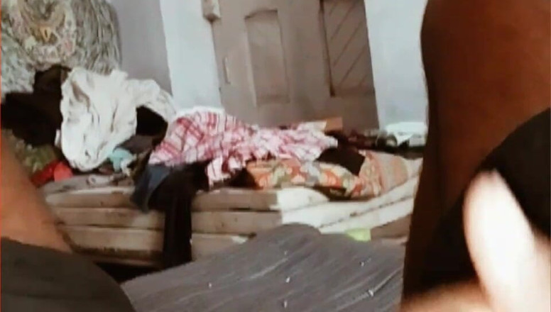 Aashiq: 인도 게이 소년 아침 시간 서비스