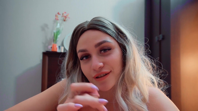 ReplayXXXLady: POV sexy macecha šuká svého líbajícího nevlastního syna