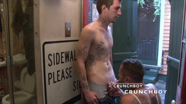 Twinks creampied by straight boys: Gay twink sucking real straight boy in exhib cruisin discreet...