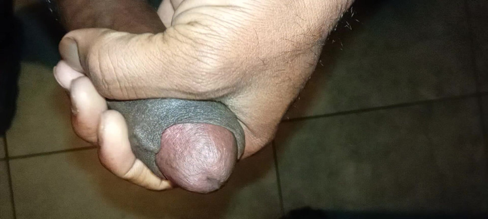 Kejken87: Thư giãn với tay trong phòng tắm