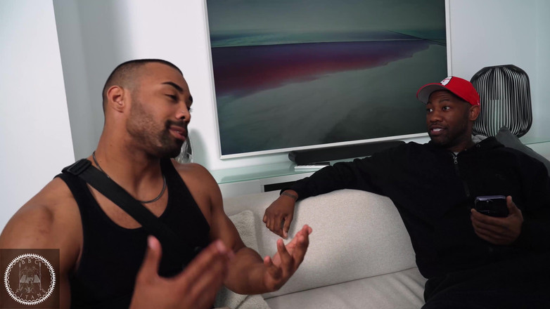 BBC Titans: La tettona milf victoria summers viene scopata in una gangbang