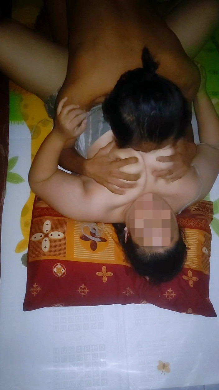 my_wife_chubby: Body Is Sensitive. She Hasn't Been with Her Husband for...