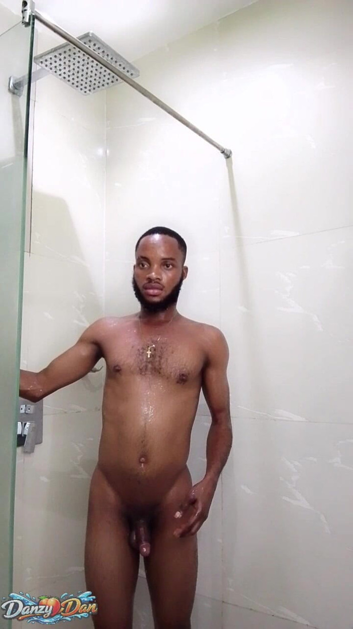 DanzyDan: Komm, Dusche Mit Mir