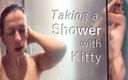 KittyKaash: Tomando una ducha con Kitty Kaash